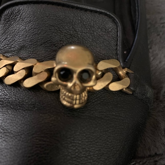 *Host Pick* Alexander McQueen Chain Skull Shoes - size 37.5. - Picture 8 of 11